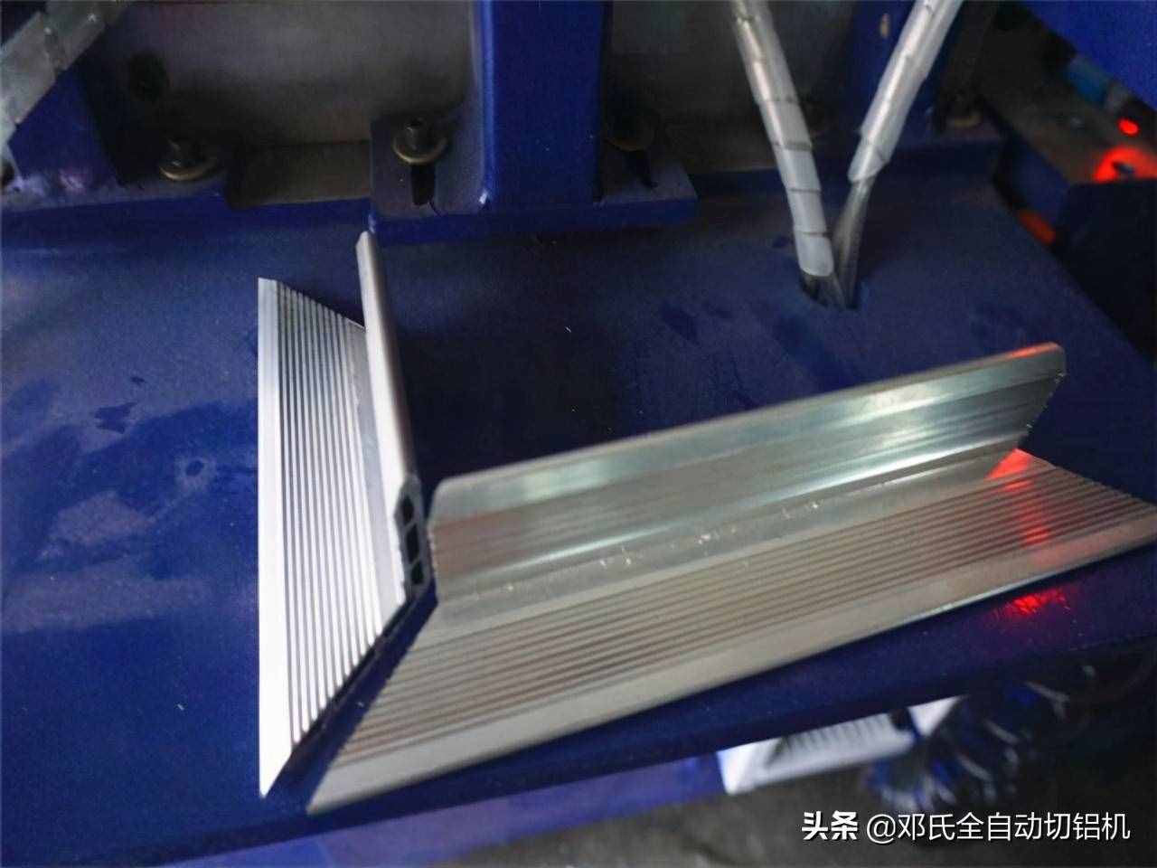 門(mén)窗加工設(shè)備選擇困難？不想凌亂不知所措，這些經(jīng)驗(yàn)彌足珍貴