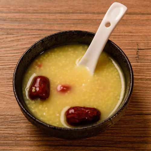 五谷雜糧養(yǎng)生保健筆記之一：神奇的養(yǎng)生保健佳品，小米