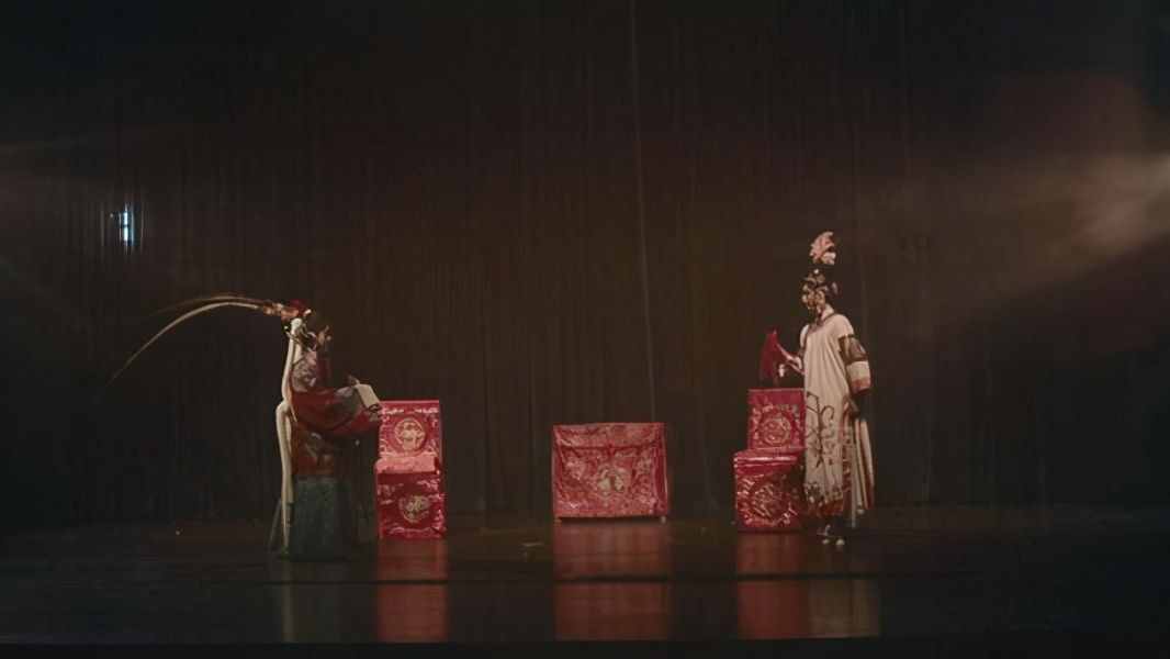 梨園冬皇孟小冬，人生三折戲曲兩任伴侶，絕代風(fēng)華也難逃悲歡離合
