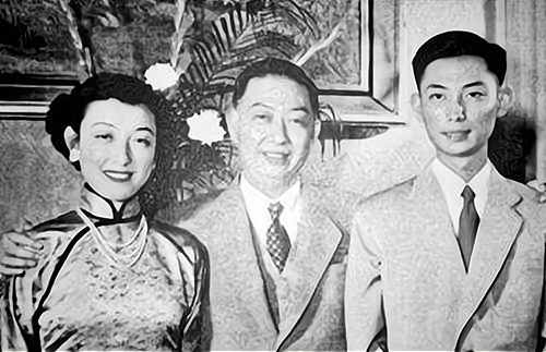 梨園冬皇孟小冬，人生三折戲曲兩任伴侶，絕代風(fēng)華也難逃悲歡離合