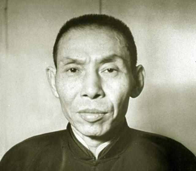 梨園冬皇孟小冬，人生三折戲曲兩任伴侶，絕代風(fēng)華也難逃悲歡離合
