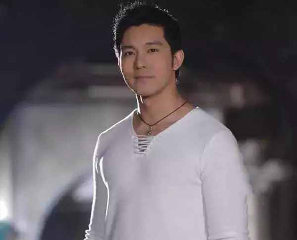 《天國的嫁衣》主演近況：男主升級當爸，女三號只演一部戲退圈