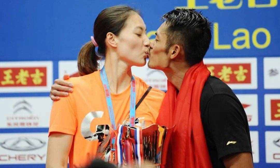 林丹出軌5年后，謝杏芳坦白不離婚原因：婚姻不是非黑即白