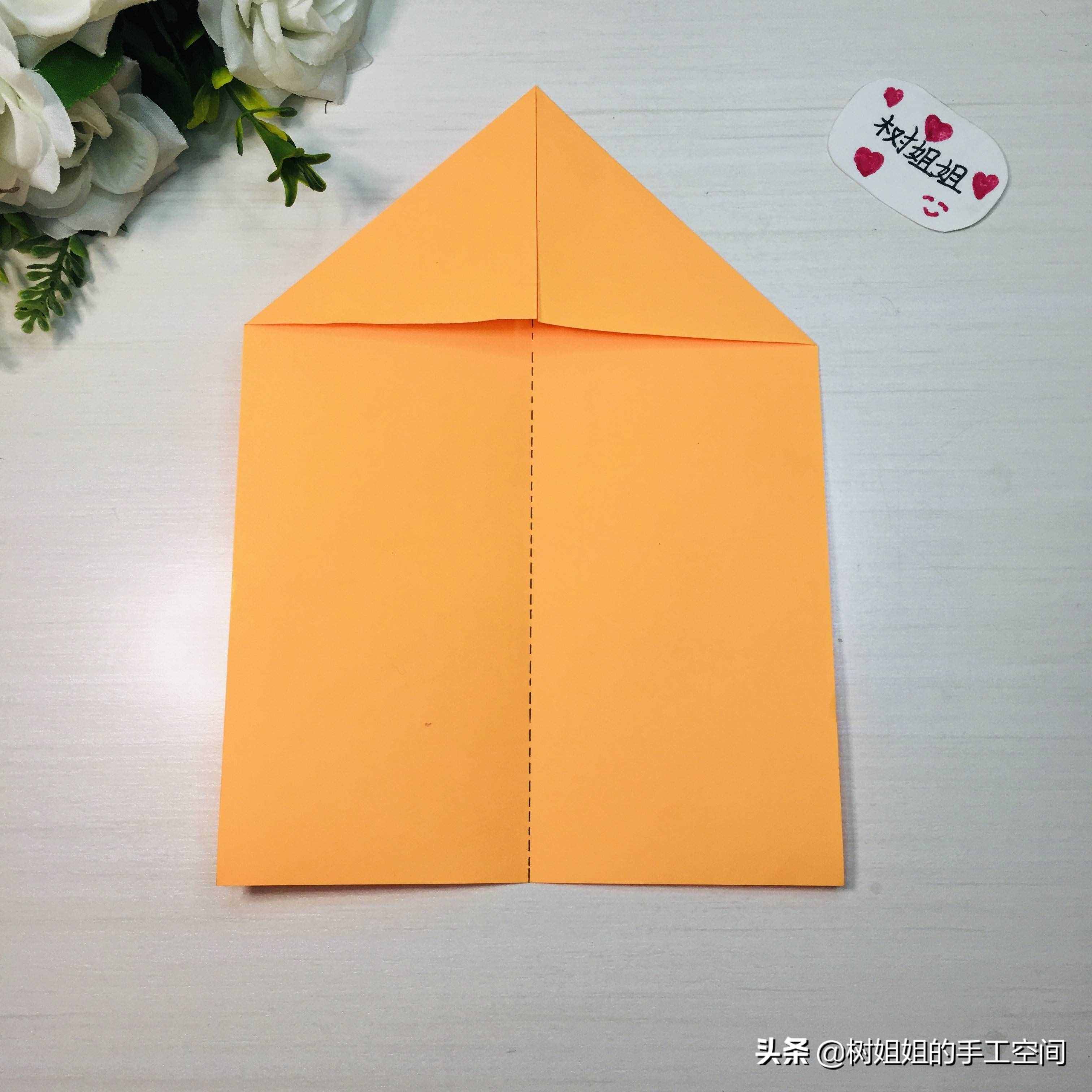 玩具折紙：簡單經(jīng)典的紙飛機，能飛十幾米遠(yuǎn)
