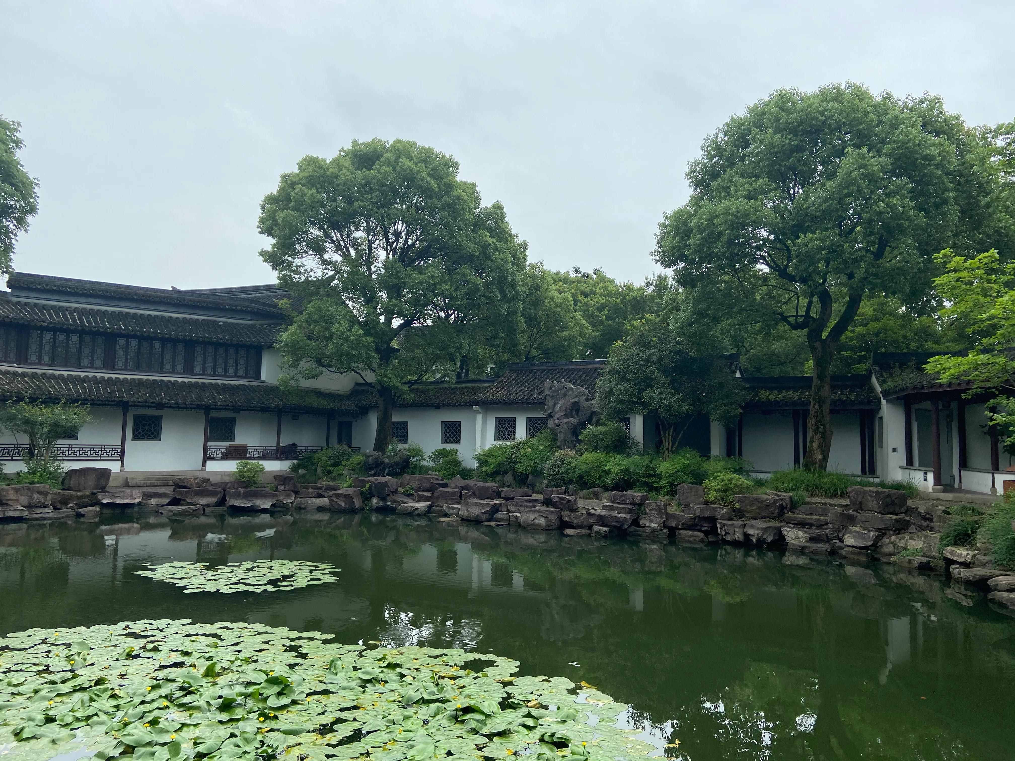 因?yàn)槲鍌€字，直上青云間——康熙寵臣高士奇的傳奇經(jīng)歷