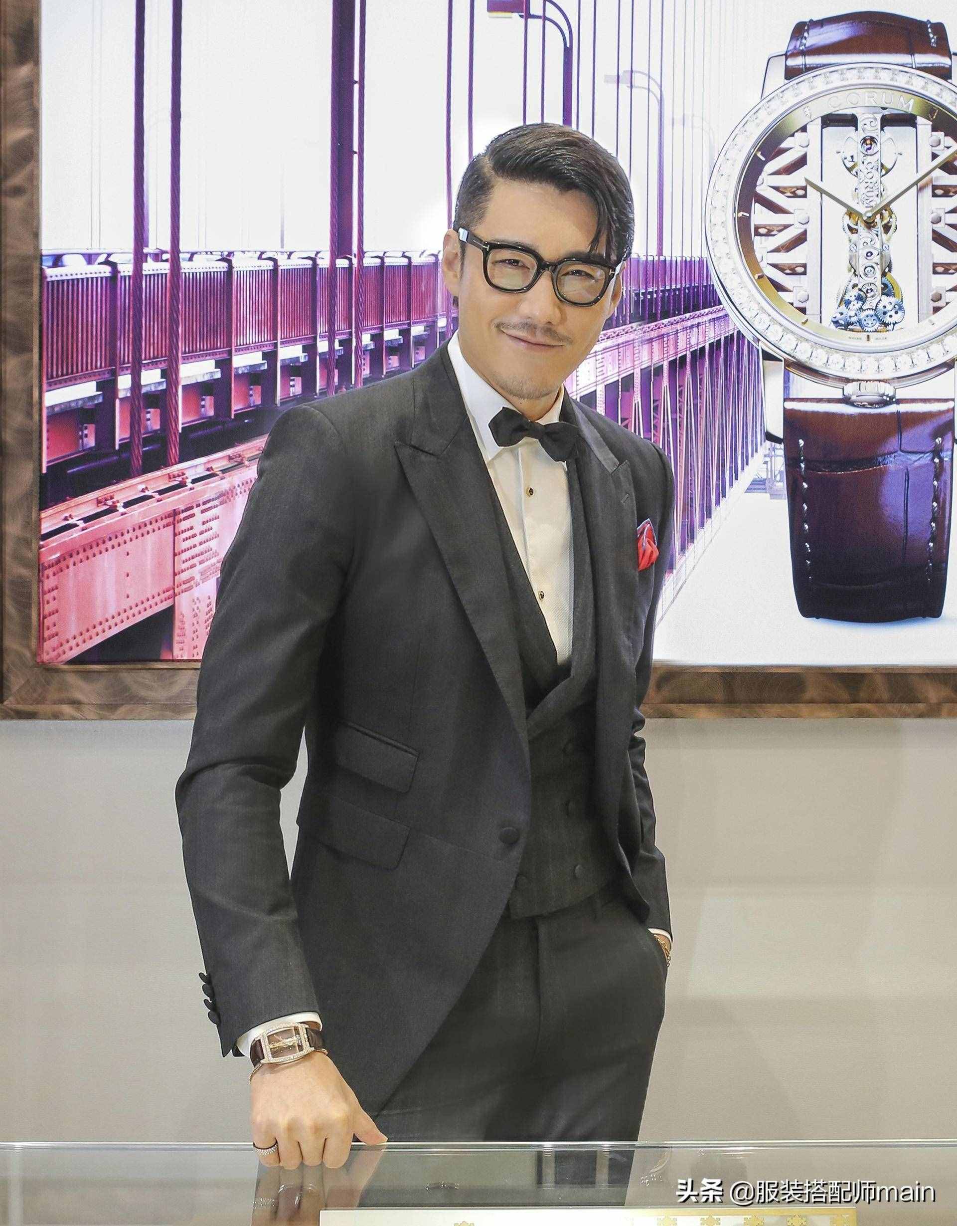 不同場合西裝怎么搭？男模胡兵38套造型示范，你也能穿出型男范