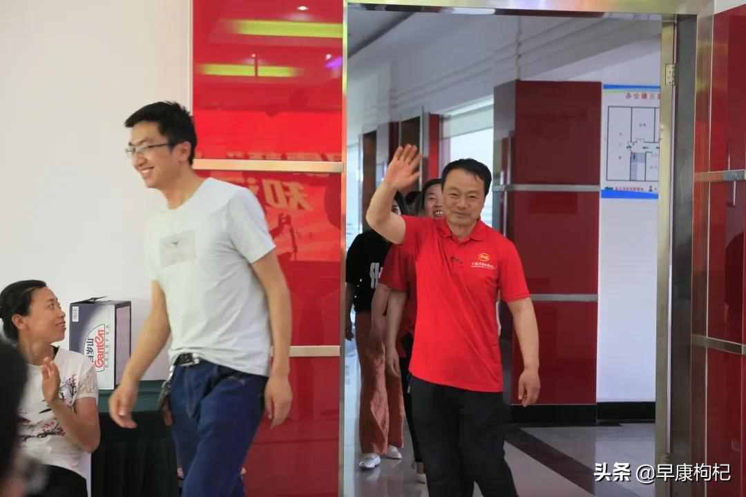 質(zhì)量安全你我有責(zé)，讓質(zhì)量意識深入人心