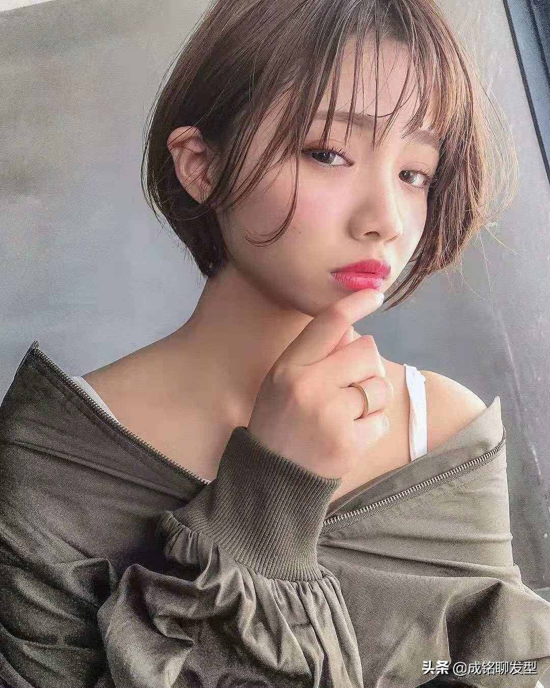 適合圓臉型女生的12款發(fā)型，簡約洋氣減齡還瘦臉，秒變優(yōu)雅時髦精