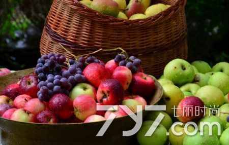 吃螃蟹不能吃什么水果 螃蟹與四類水果相克