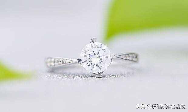 鉆戒的au750是什么意思？有什么特點(diǎn)？?jī)r(jià)格是多少？