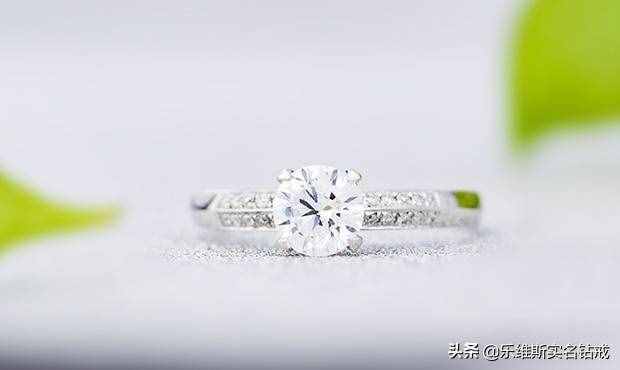 鉆戒的au750是什么意思？有什么特點(diǎn)？?jī)r(jià)格是多少？
