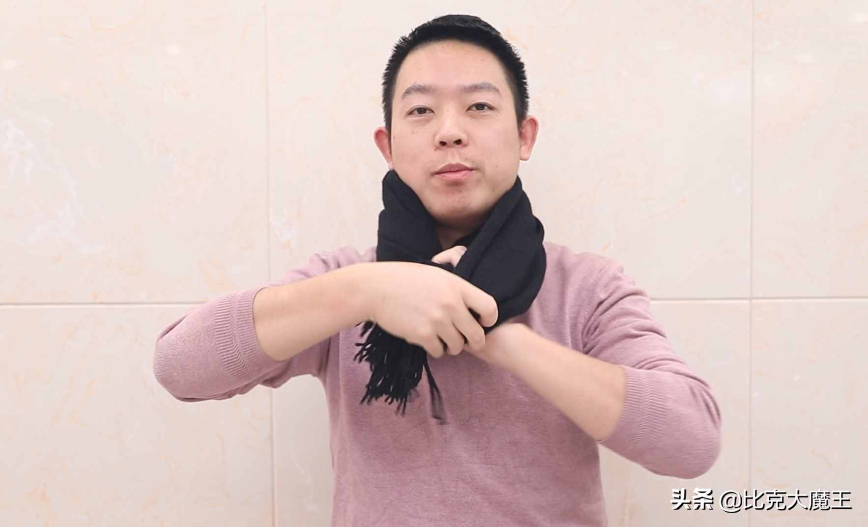 圍巾不會圍不用愁，分享這4種系法給你，方法一看就會，特別好看