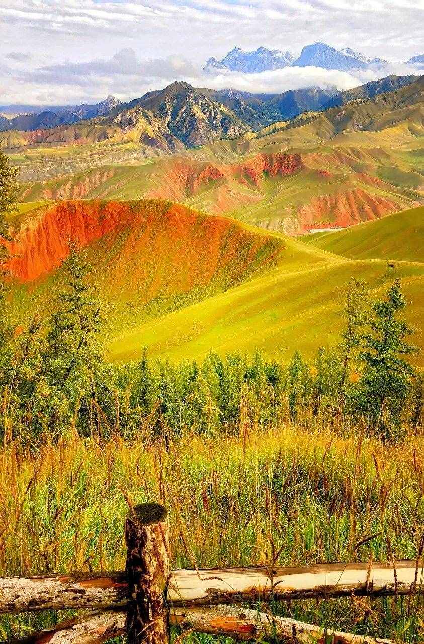 10月最佳旅行地推薦！別再去人擠人，這10個(gè)地方看最美秋色