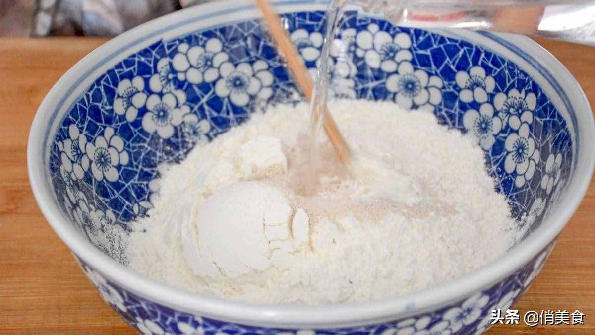 自從學(xué)會(huì)花卷的懶人做法，自行發(fā)面，我家隔天就做2大鍋，真香