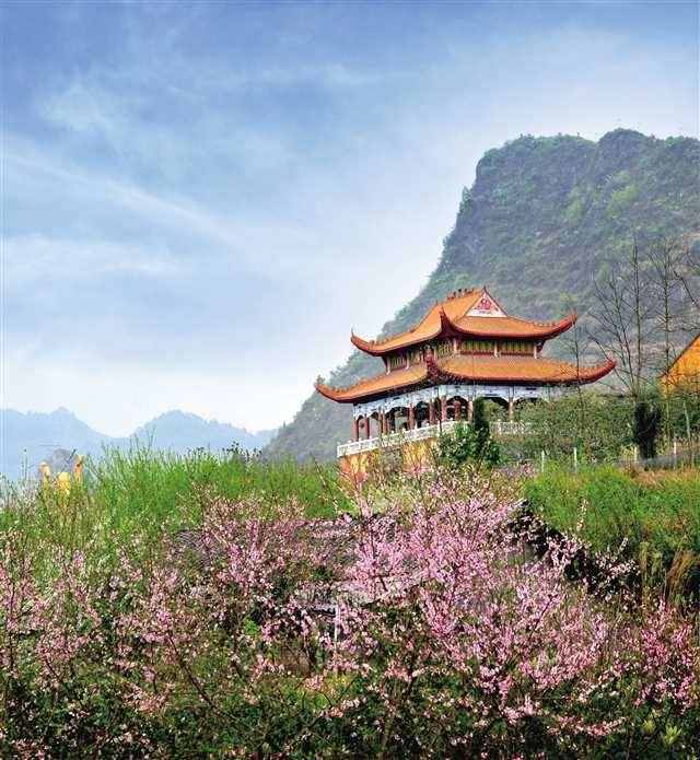 邊城秀山 璀璨跳花燈 濃濃西街情