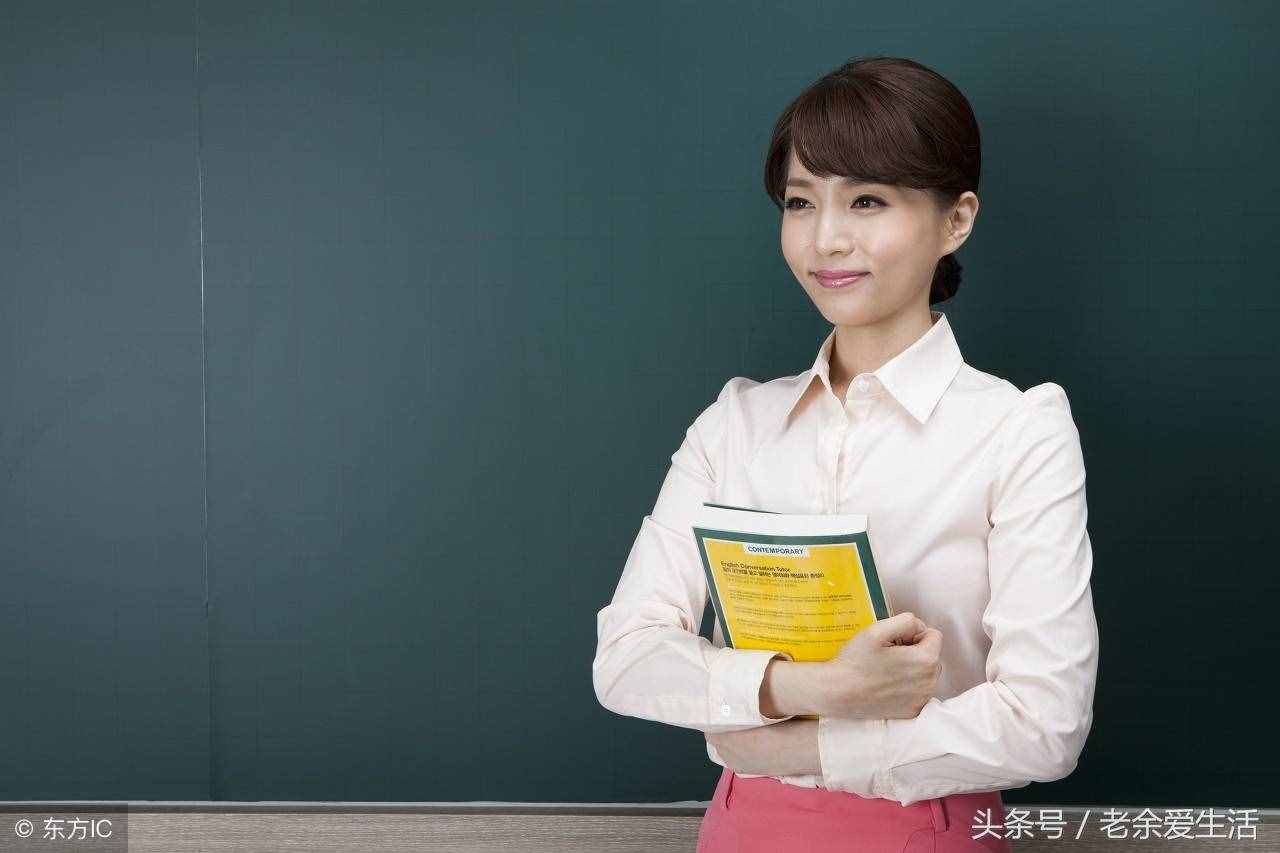 歡歌笑語慶國慶(7)：假日你出去旅游了嗎？愛好旅游，打一成語