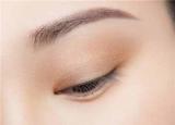 怎樣畫(huà)眼妝好看（手把手教你畫(huà)經(jīng)典又好看的眼妝）