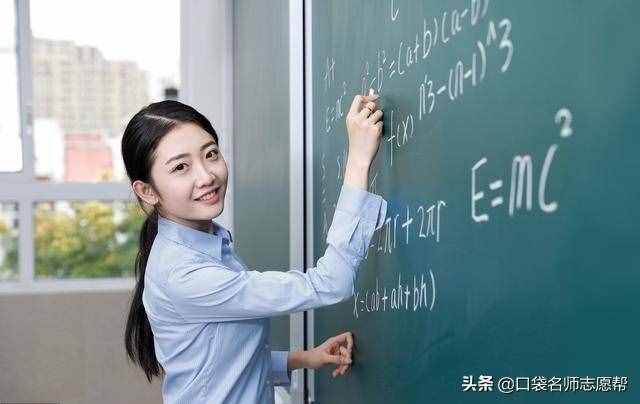 適合文科生報考的8個專業(yè)，未來發(fā)展前景都不錯