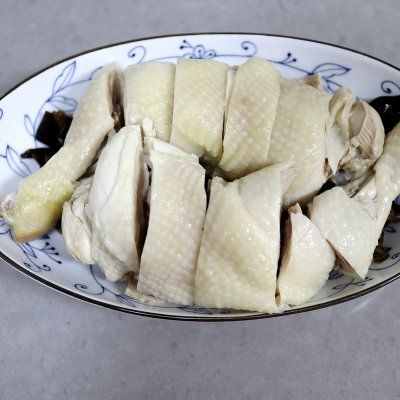 99%的人都吃過(guò)的白切雞腿，只有1%的人會(huì)做