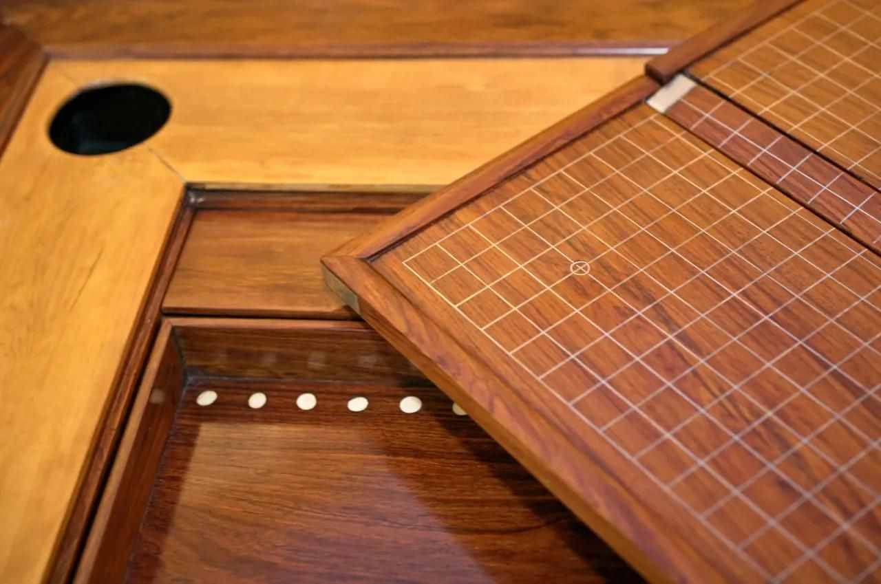 人無癖不可交，那些西方人癡迷的名門黃花梨家具