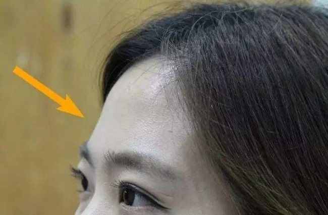 從健康上看，額頭的寬窄和聰明有關(guān)系嗎？這種說(shuō)法是否科學(xué)呢？