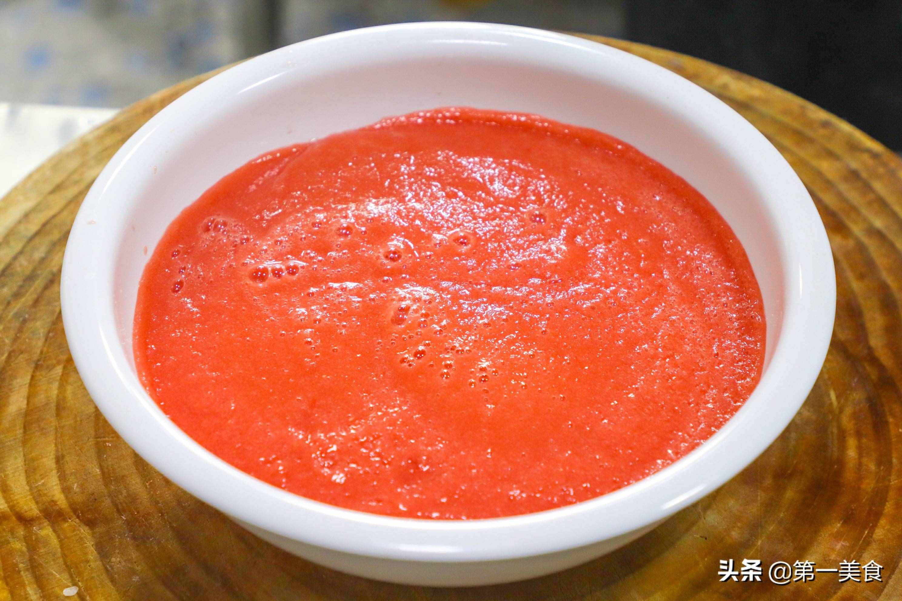 廚師長(zhǎng)教你自制番茄醬，西紅柿去皮扔鍋里，就這么簡(jiǎn)單，無(wú)添加