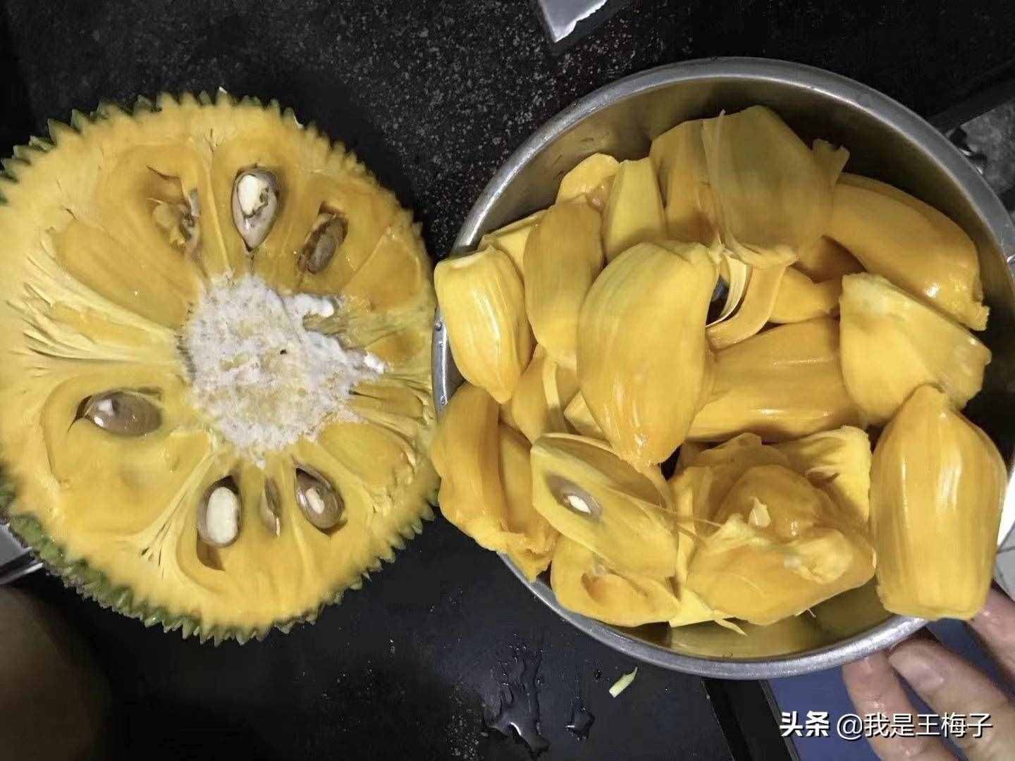 只要掌握菠蘿蜜的正確剝法，像削蘋果一樣簡單，不難處理也不粘手