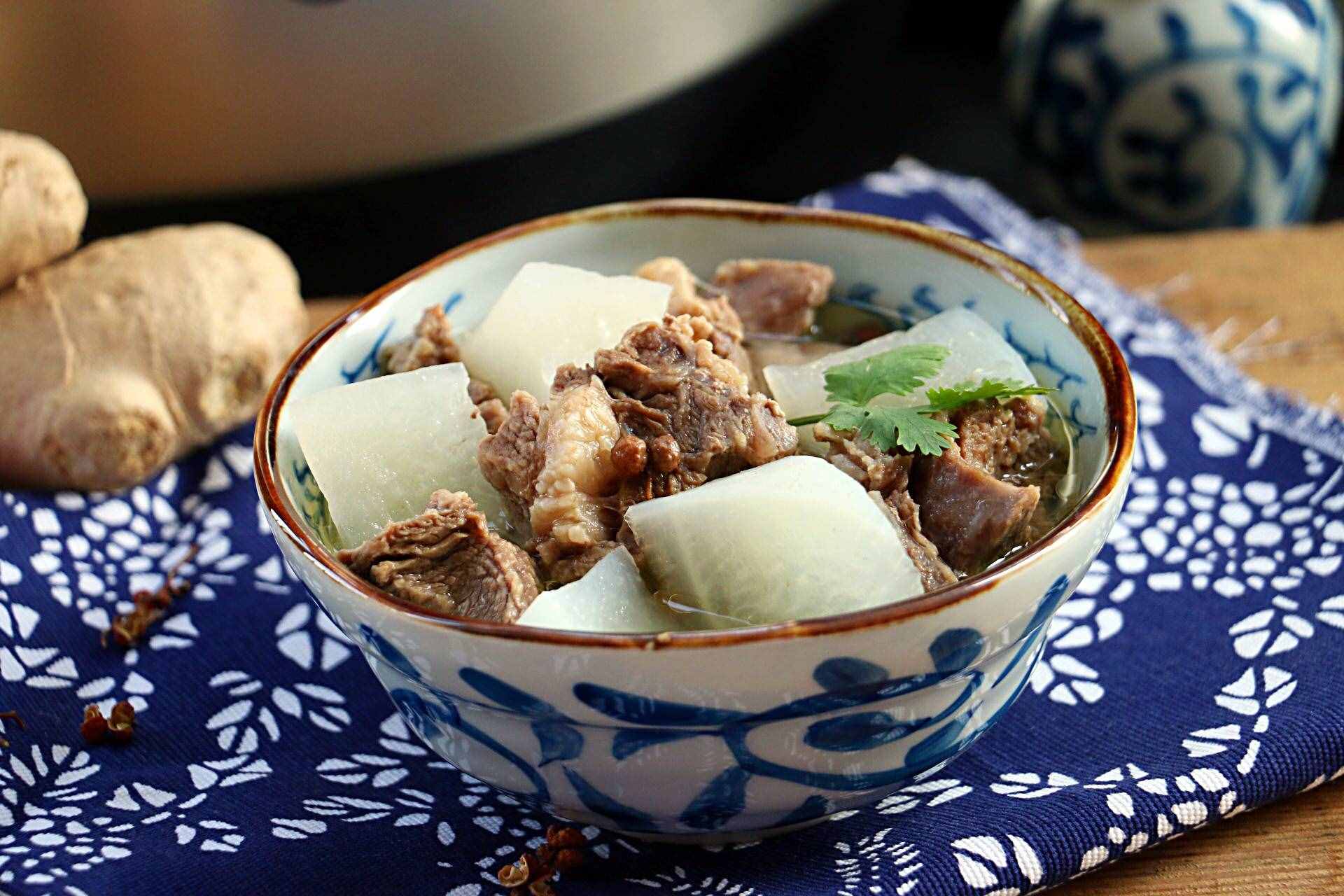 蘿卜燉牛肉，冬天進(jìn)補(bǔ)首選！若想牛肉香而不膻原汁原味只需這么做