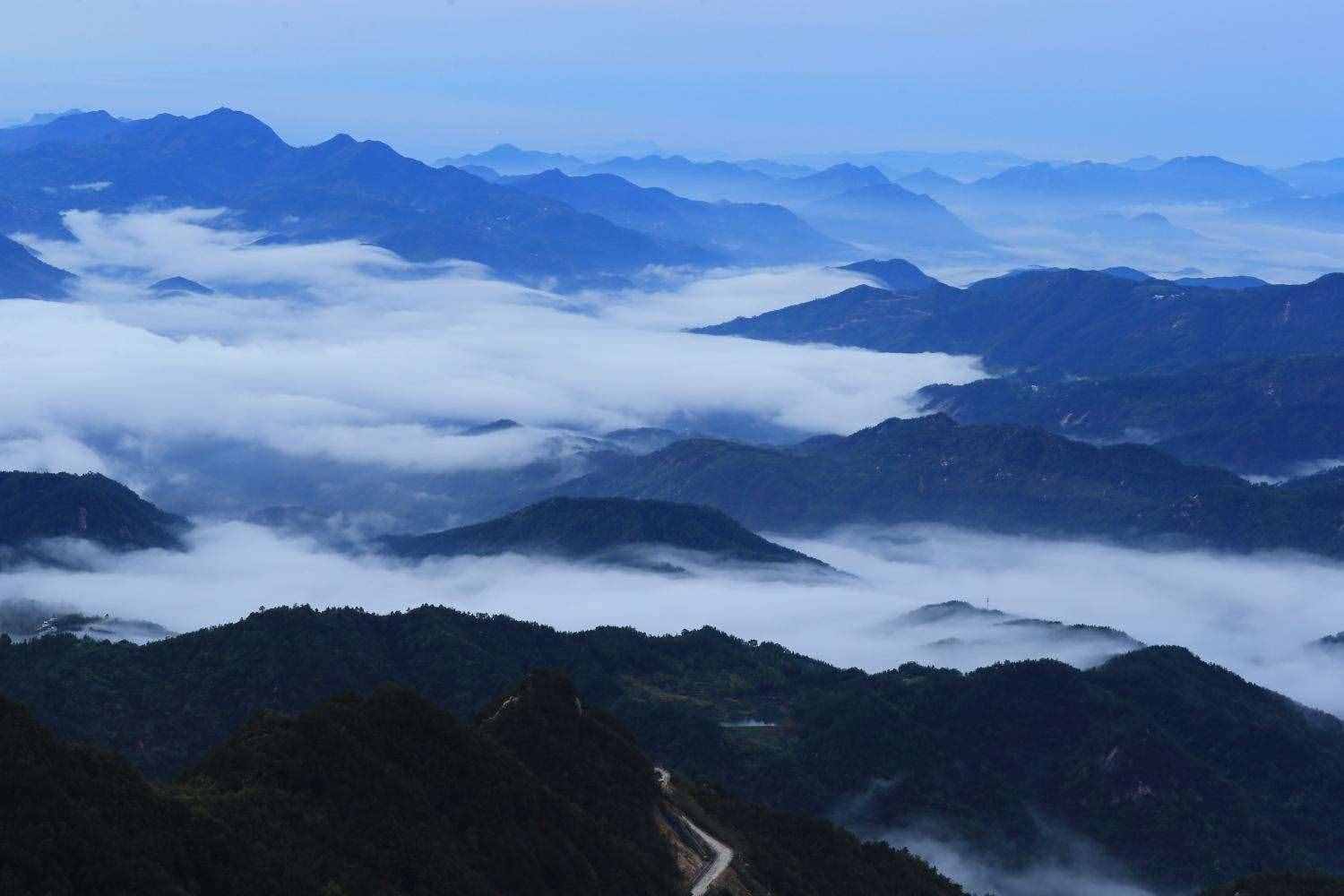 《周易》人生智慧：過猶不及，月滿必缺，否極泰來