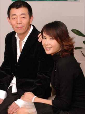 國(guó)民老婆蔣雯麗的紛亂情史：征服的老才子與小鮮肉
