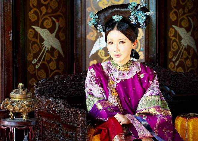姐妹同入清宮做了皇后，姐姐成順治一生至愛，妹妹成雍正唯一妻子