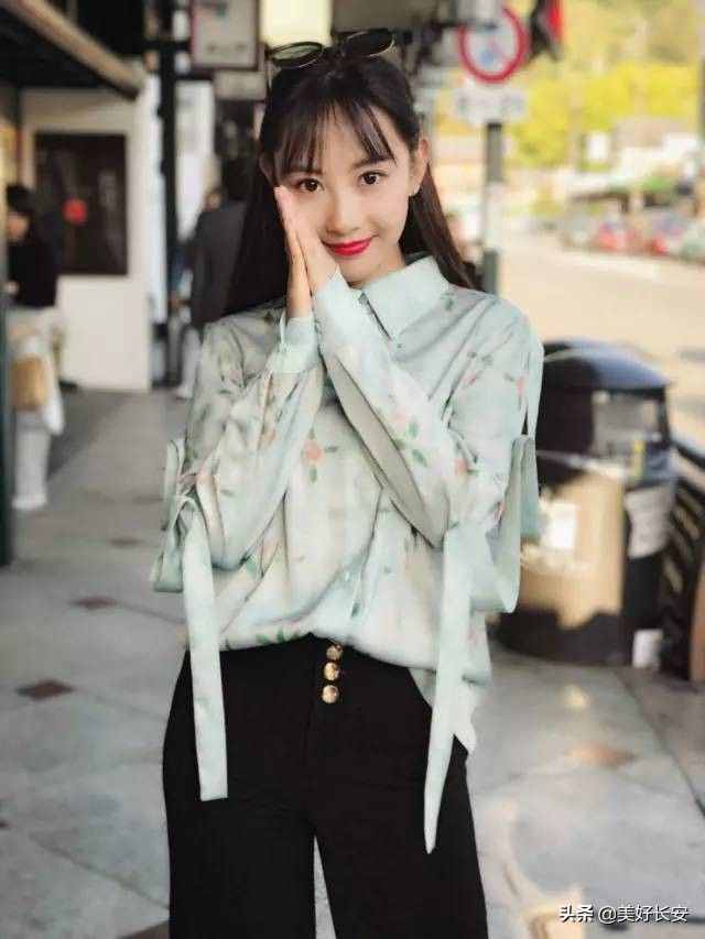 陜臺(tái)美女主播鄭玥：藝考省狀元，優(yōu)秀的女孩有一點(diǎn)兒強(qiáng)迫癥