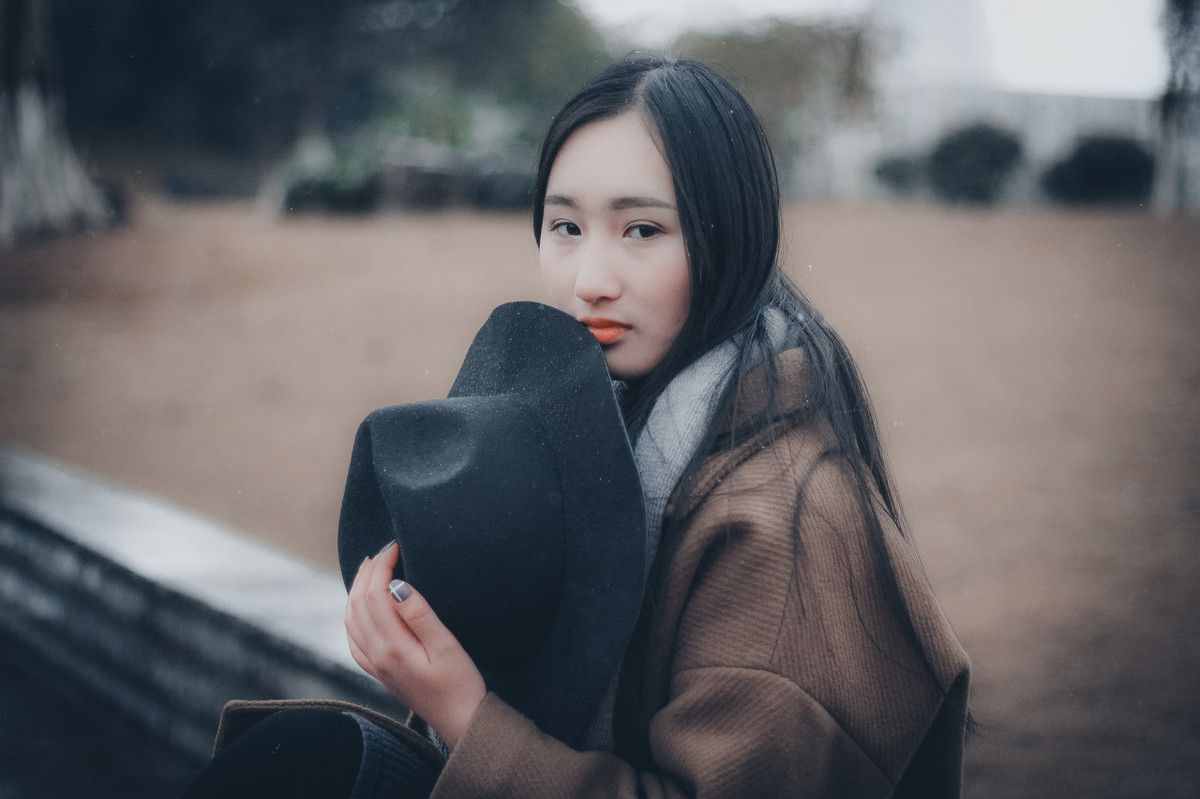男人細(xì)心就能發(fā)現(xiàn)，妻子出軌的特征，男人別不信