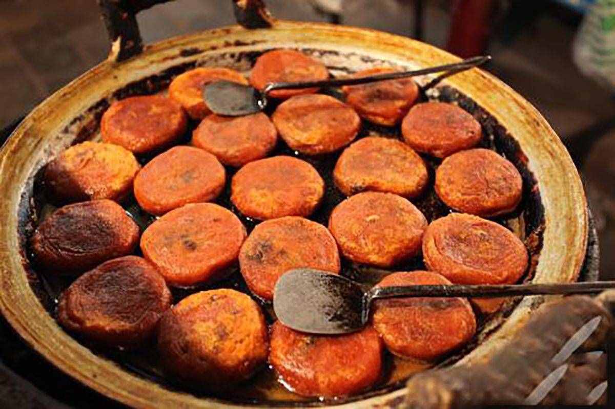 冬季是吃柿子的佳季，常吃有4個好處，但有4類人吃得越少越好
