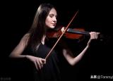 音樂用英語怎么寫（15秒記一個(gè)單詞（第3208個(gè)）musical）
