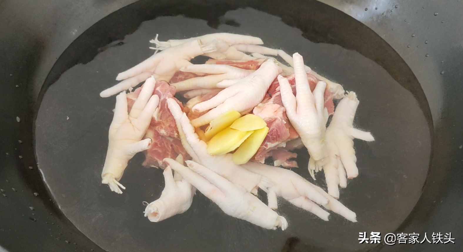 廣東人煲湯好喝有技巧，做法原來(lái)這么簡(jiǎn)單，手把手教你一鍋老火湯