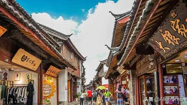 麗江自由行攻略大全，很多人離開(kāi)了心卻還在麗江......