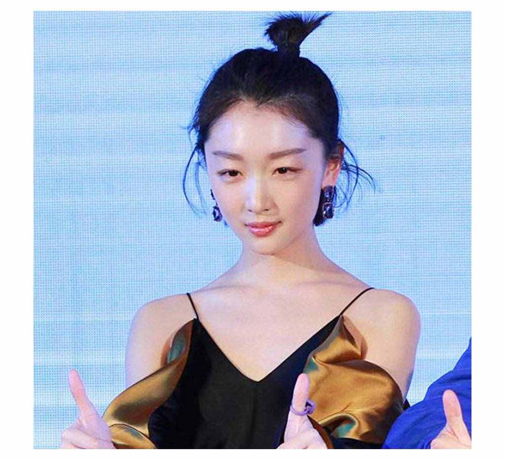 扎了這么多年的丸子頭，你真的扎對(duì)了嗎？這么扎丸子頭才好看