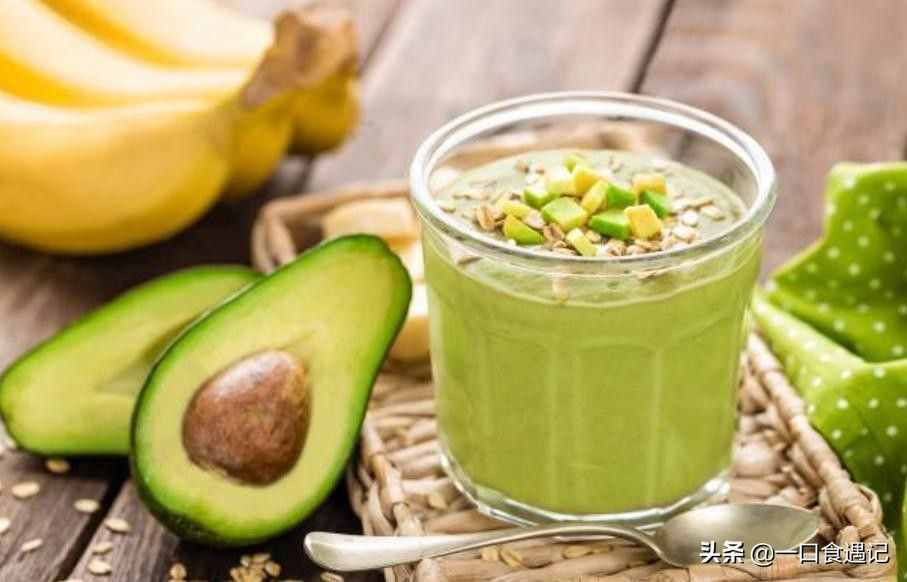 美容排毒超棒飲品，你可能第一次聽的「綠拿鐵」，每天一杯輕生活
