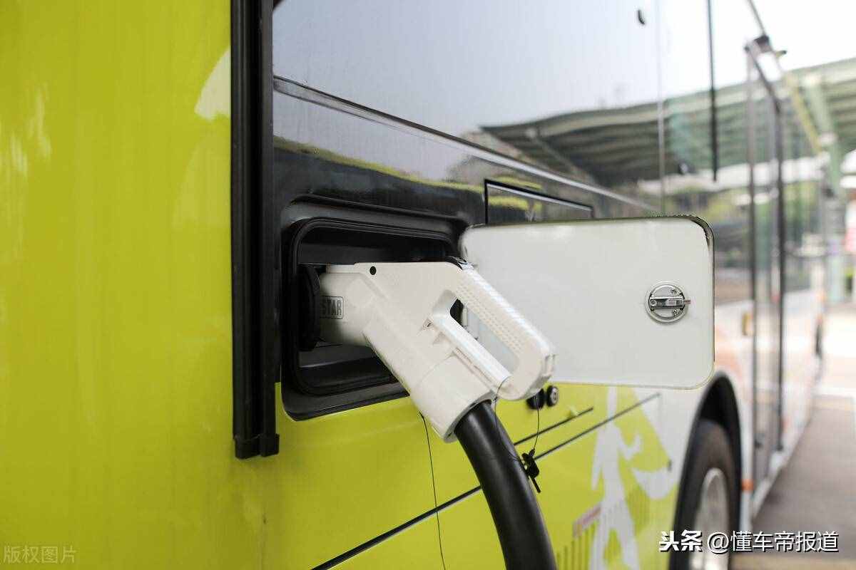 政策｜新能源補貼新政來了：退坡20%，300公里以下無補貼