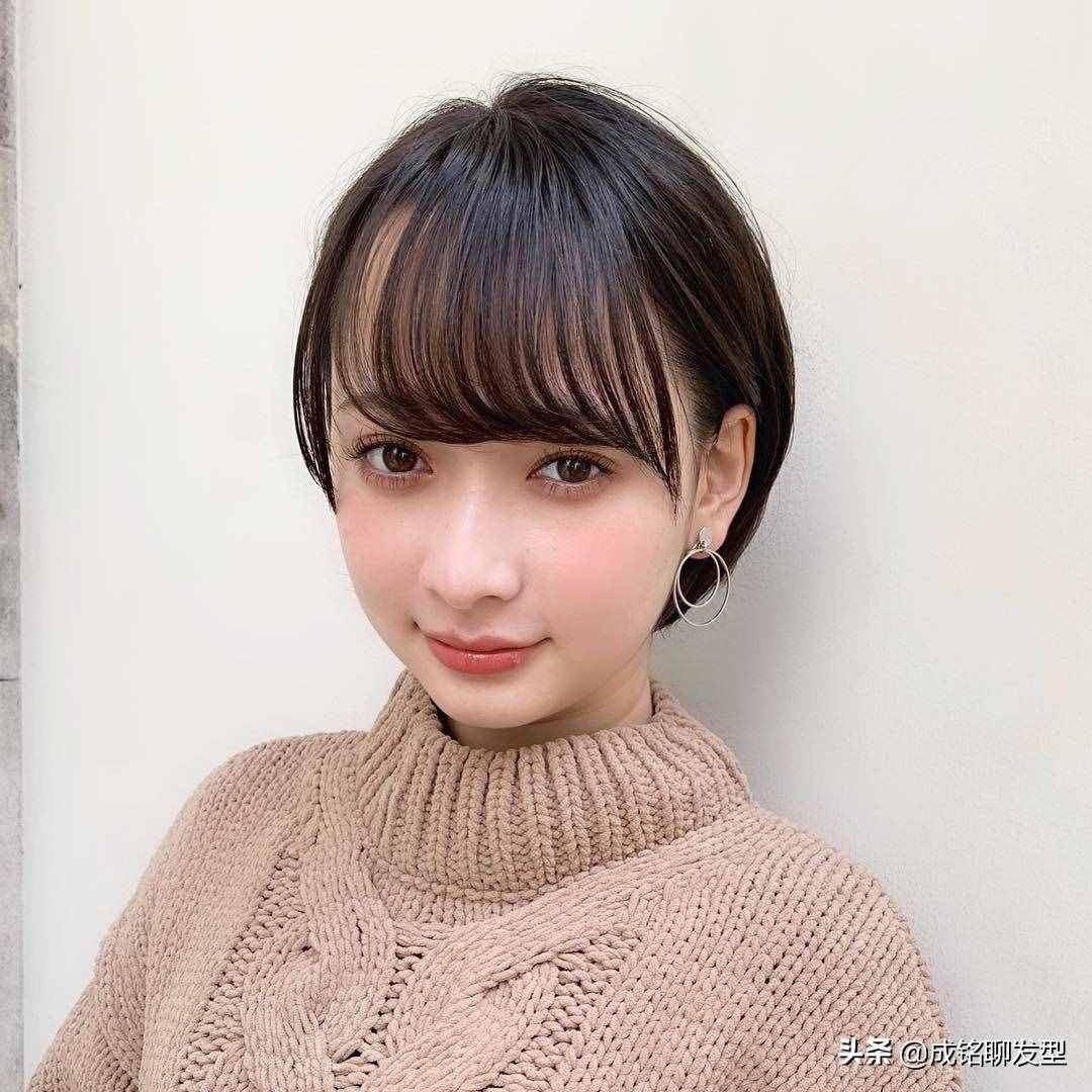適合圓臉型女生的12款發(fā)型，簡(jiǎn)約洋氣減齡還瘦臉，秒變優(yōu)雅時(shí)髦精