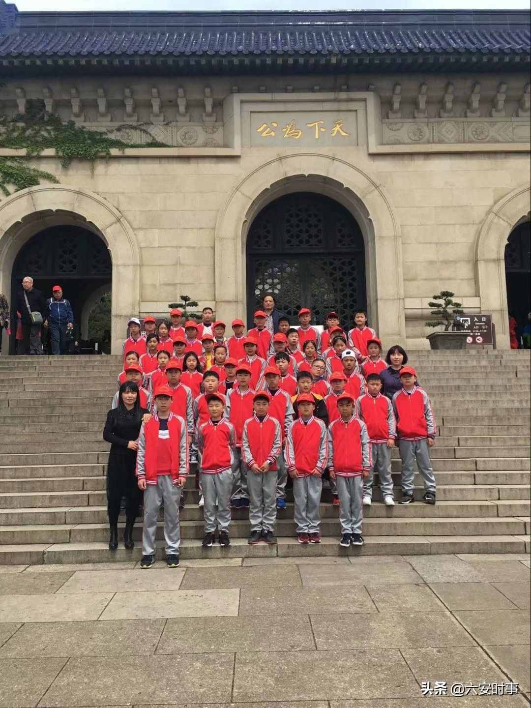 行千里路，讀萬卷書