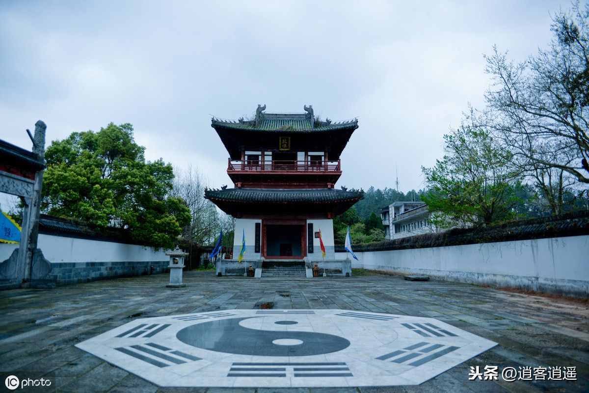 道教文化：符咒法術·天罡八卦步的修煉方法