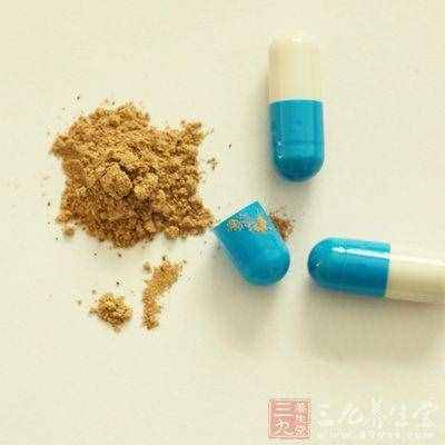 門牙松動 導(dǎo)致其松動的原因有哪些