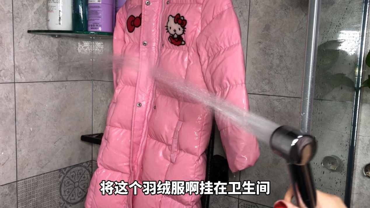羽絨服不要干洗，教你自己在家洗羽絨服，洗厚的羽絨服干凈又保暖