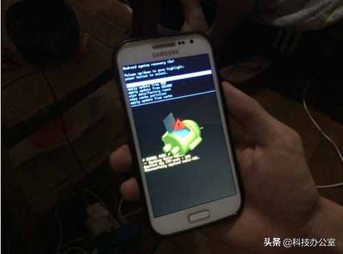 手機(jī)經(jīng)常恢復(fù)出廠設(shè)置會(huì)怎么樣？對(duì)手機(jī)有害處嗎？這下終于清楚了