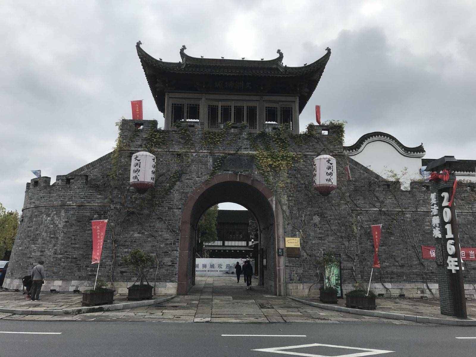 我國唯一保存完好的水下古城，竟是人為形成，被央視曝光而聞名