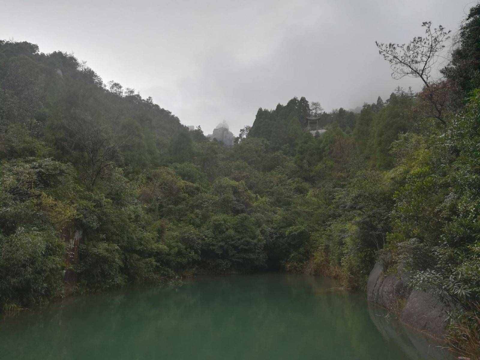我國唯一保存完好的水下古城，竟是人為形成，被央視曝光而聞名