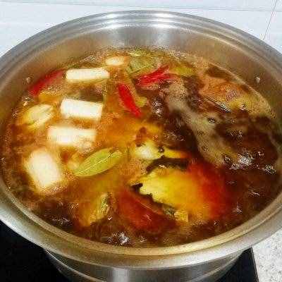 家常燉魚頭你這么做，比買的還好吃