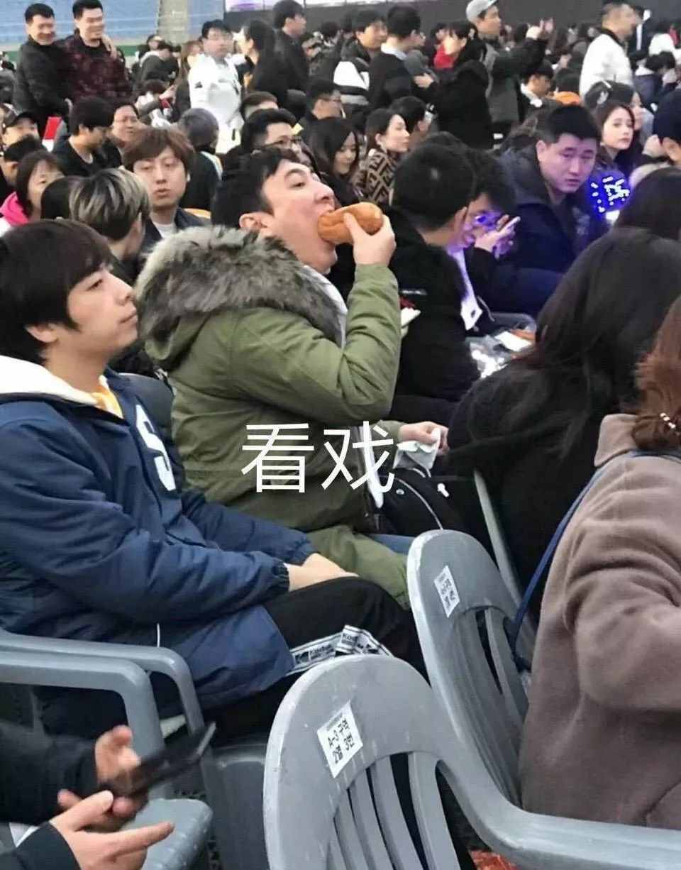 王思聰：早知道我就是餓死，也不會(huì)吃那個(gè)熱狗！